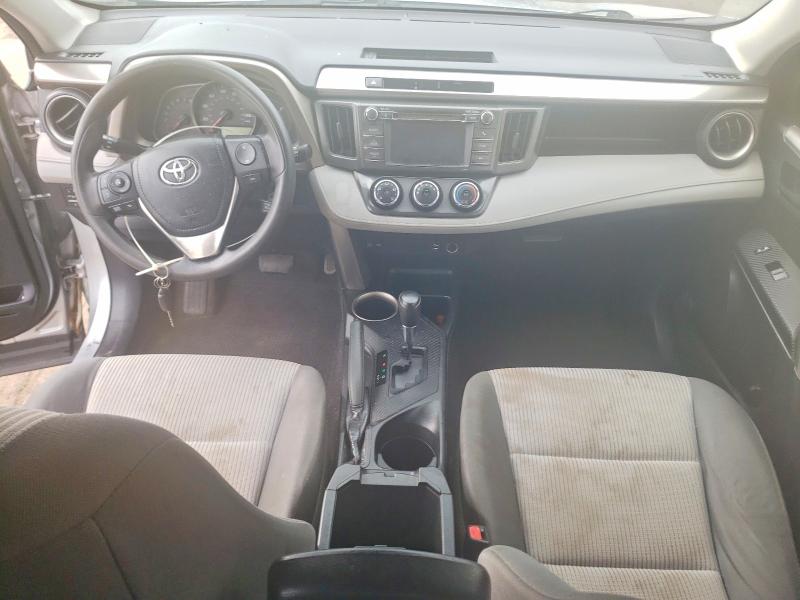 Photo 8 from auction – 2013 TOYOTA RAV4 with VIN JTMBFREV6D5014056