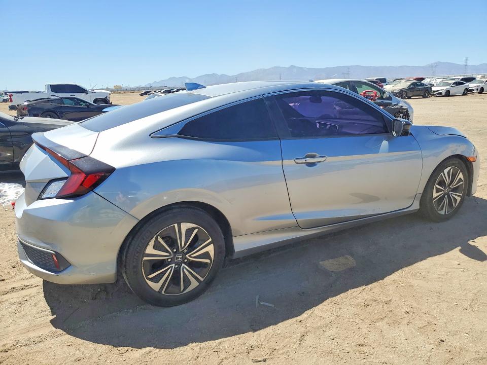 Photo 3 from auction – 2018 HONDA CIVIC with VIN 2HGFC3B30JH354044
