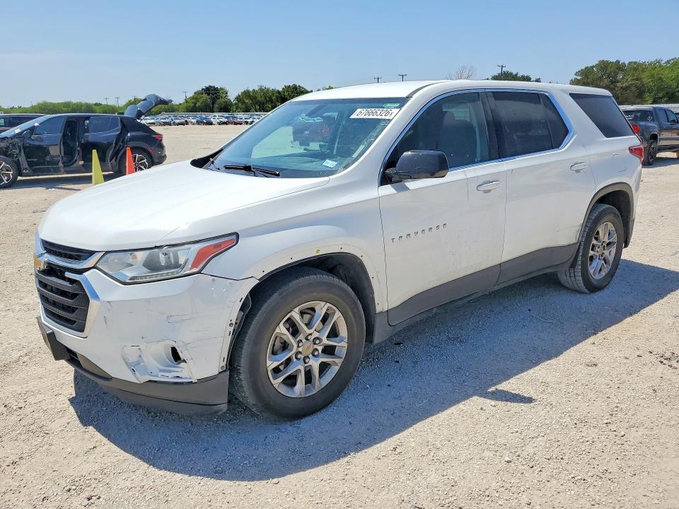 CHEVROLET TRAVERSE 2018 with VIN 1GNEVFKW2JJ113785 - Photo from auction