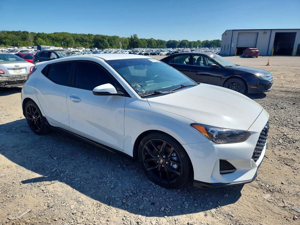 Photo 4 from auction – 2020 HYUNDAI VELOSTER with VIN KMHTH6AB4LU022293