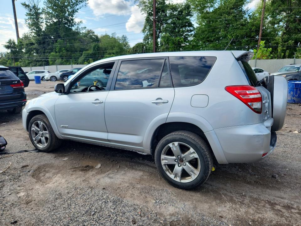 Photo 2 from auction – 2009 TOYOTA RAV4 with VIN 2T3BK32VX9W003459