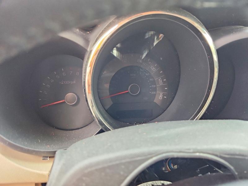 Zdjęcie 9 z aukcji – 2011 KIA SOUL z VIN KNDJT2A21B7236688