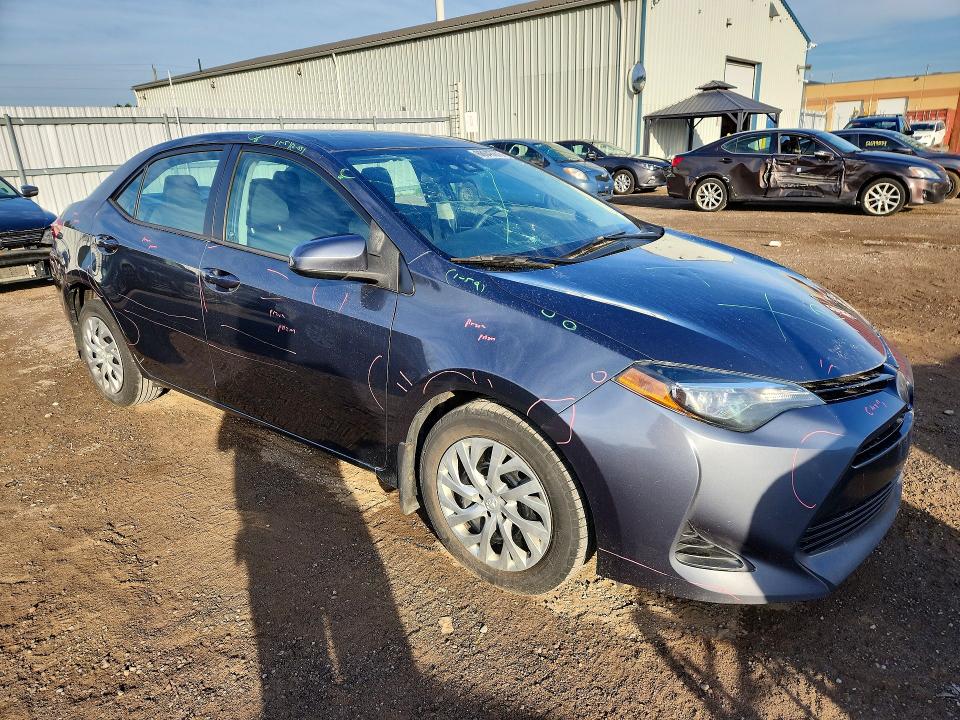 Photo 4 from auction – 2018 TOYOTA COROLLA with VIN 2T1BURHE2JC001174