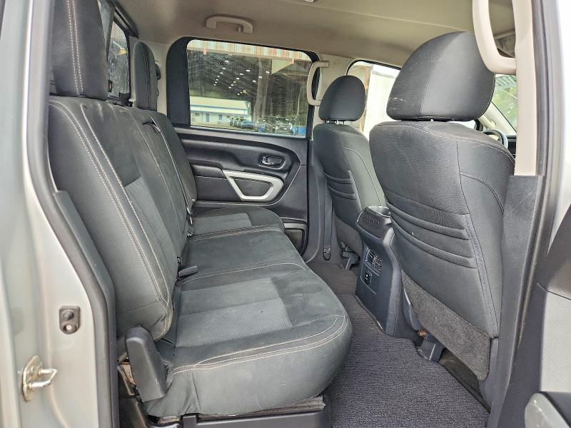 Photo 10 from auction – 2018 NISSAN TITAN with VIN 1N6AA1E57JN501688