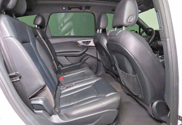 Photo 6 from auction – 2018 AUDI Q7 with VIN WA1LHAF72JD040620