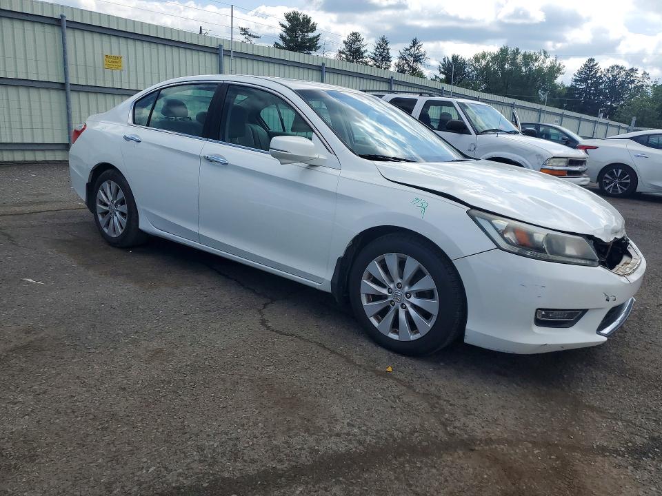 Photo 4 from auction – 2013 HONDA ACCORD with VIN 1HGCR2F76DA271181