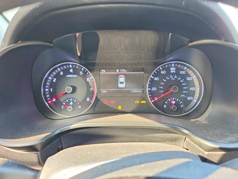 Foto 9 de la subasta – 2023 KIA FORTE con VIN 3KPF24AD4PE609977