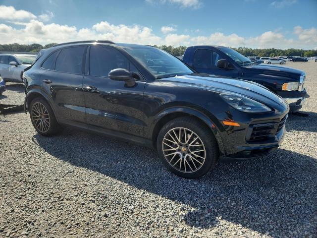 Снимка 4 от търг – 2019 PORSCHE CAYENNE с VIN WP1AA2AY2KDA18382