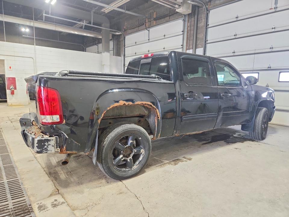 Photo 3 from auction – 2007 GMC NEW SIERRA with VIN 2GTEK13M671566537