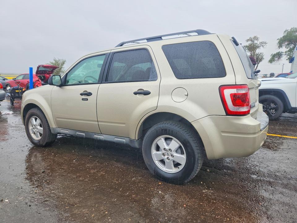 Photo 2 from auction – 2012 FORD ESCAPE with VIN 1FMCU0D72CKA98297