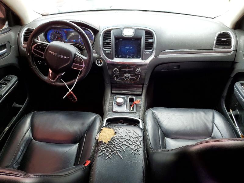 Photo 8 from auction – 2017 CHRYSLER 300 with VIN 2C3CCAAG5HH662139
