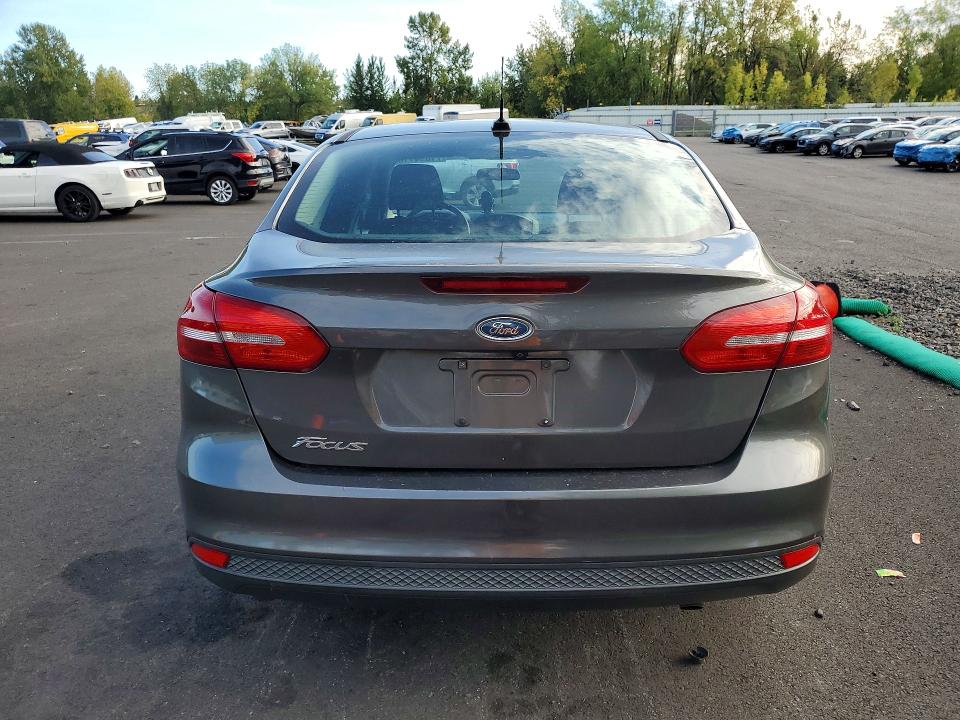 Photo 6 from auction – 2018 FORD FOCUS with VIN 1FADP3E24JL274784