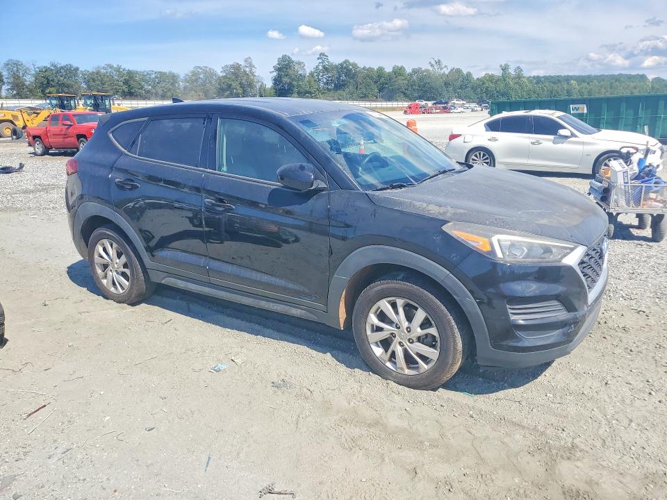 Снимка 4 от търг – 2019 HYUNDAI TUCSON с VIN KM8J23A46KU887242