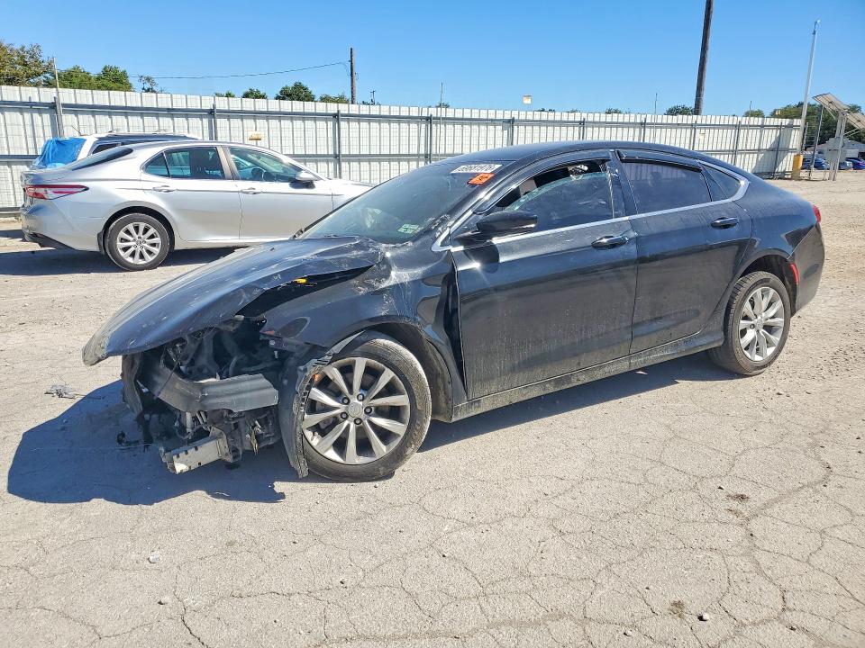 CHRYSLER 200 2015 with VIN 1C3CCCCB0FN717825 - Photo from auction