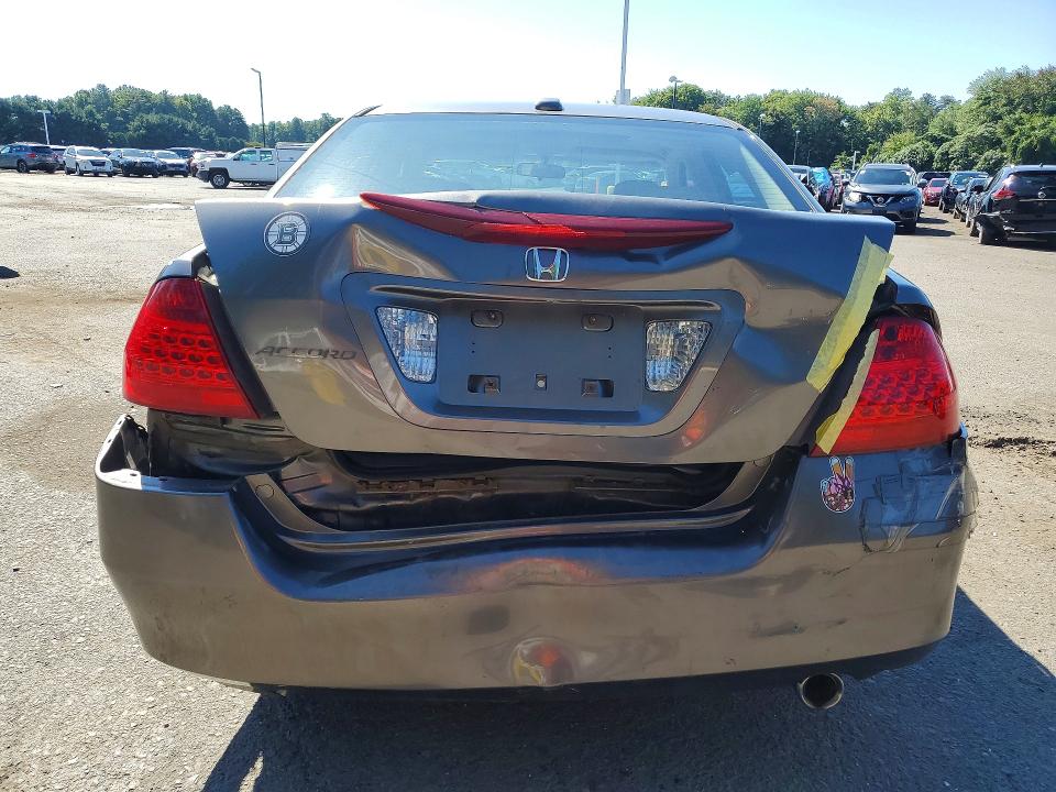 Photo 6 from auction – 2007 HONDA ACCORD with VIN 1HGCM56887A151041