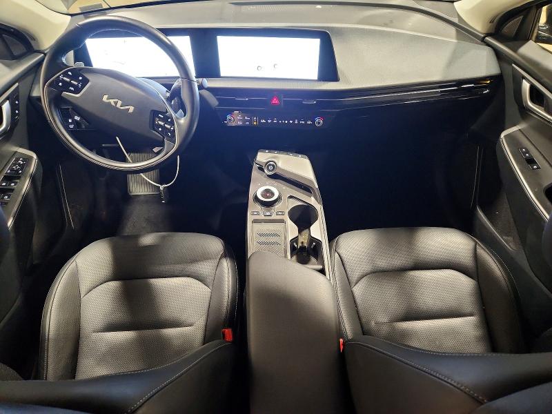 صورة رقم 8 من المزاد - 2023 KIA EV6 مع VIN KNDC34LA4P5602736