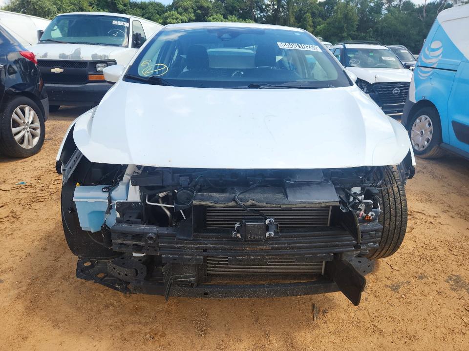 Photo 5 from auction – 2022 NISSAN VERSA with VIN 3N1CN8EV8NL846391