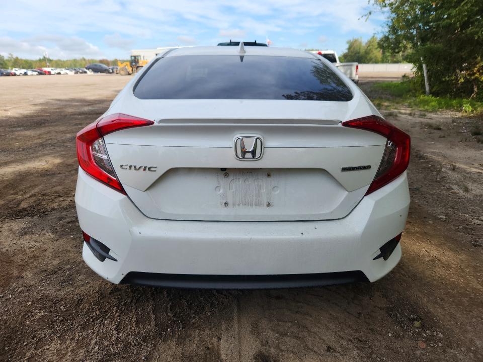 Photo 6 from auction – 2016 HONDA CIVIC with VIN 2HGFC1F94GH102213