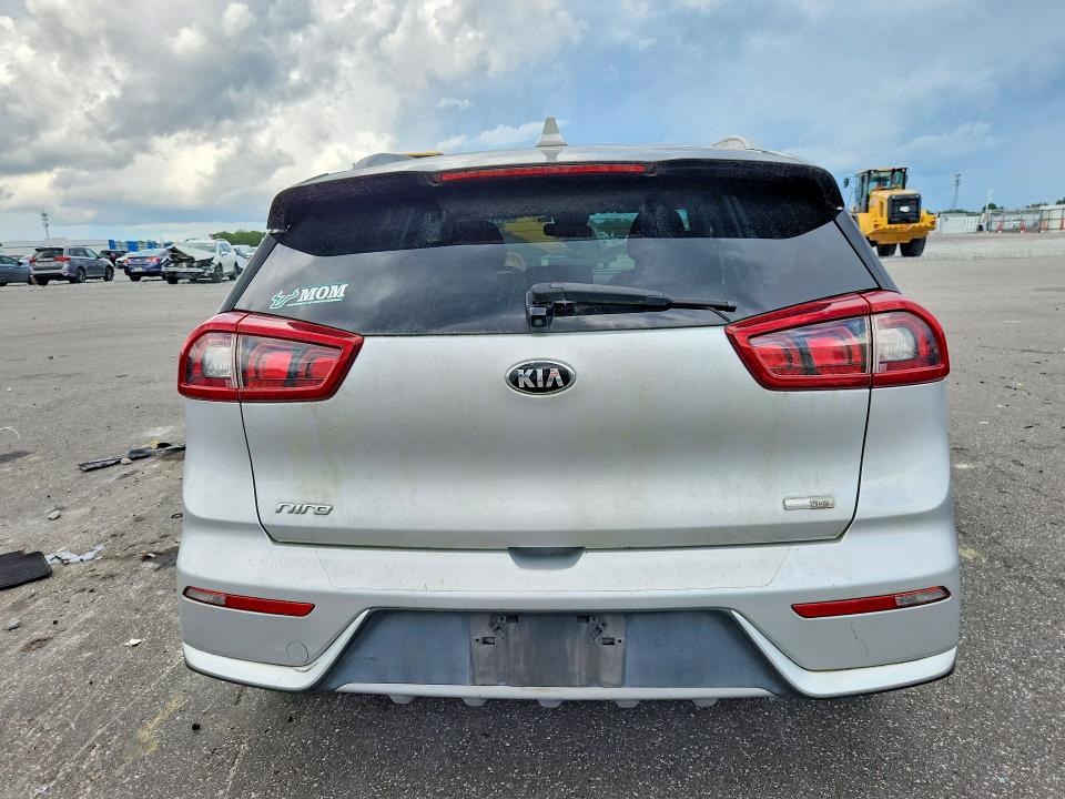 Photo 6 from auction – 2017 KIA NIRO with VIN KNDCB3LC7H5074674