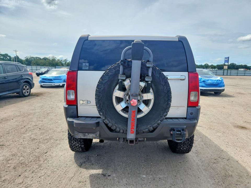 Photo 6 from auction – 2007 HUMMER H3 with VIN 5GTDN13E378202917