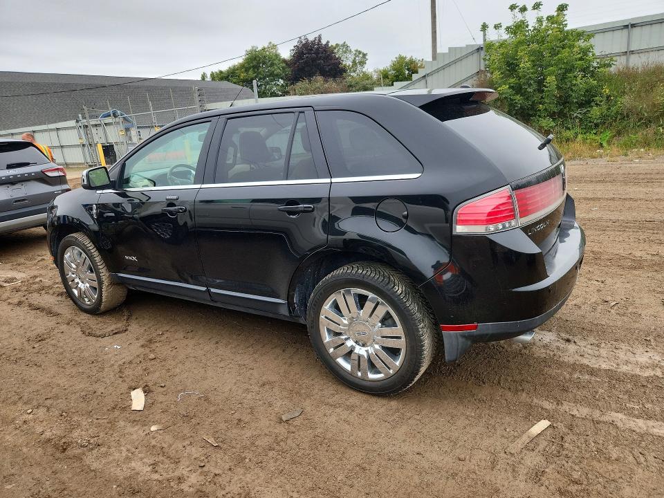 Zdjęcie 2 z aukcji – 2008 LINCOLN MKX z VIN 2LMDU88C18BJ01982