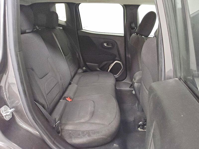 Photo 11 from auction – 2018 JEEP RENEGADE with VIN ZACCJABB6JPJ35765