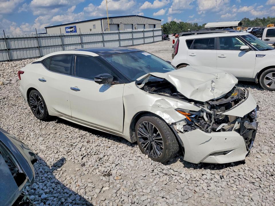 Photo 4 from auction – 2017 NISSAN MAXIMA with VIN 1N4AA6AP1HC439773