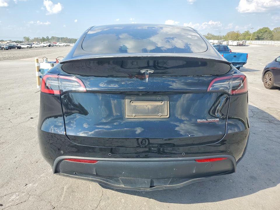 Photo 6 from auction – 2021 TESLA MODEL Y with VIN 5YJYGDEF3MF304773