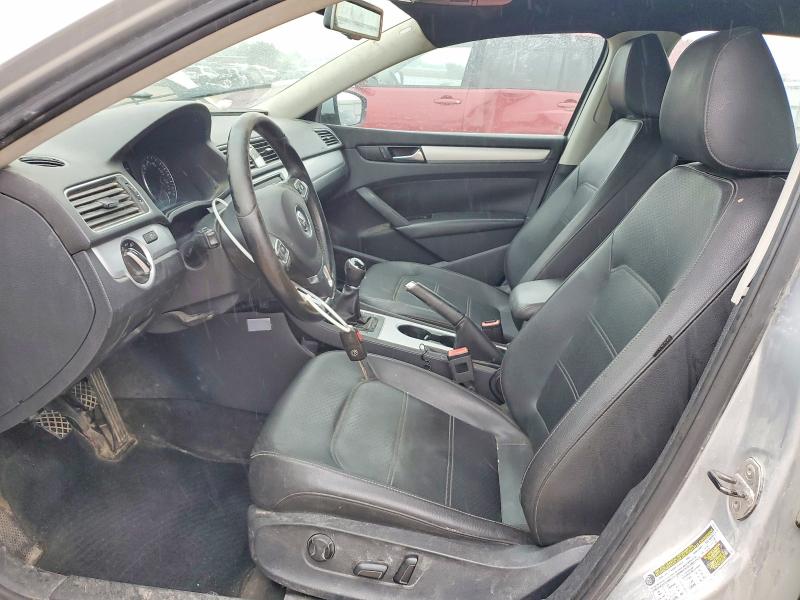 Снимка 7 от търг – 2013 VOLKSWAGEN PASSAT с VIN 1VWBP7A33DC068123