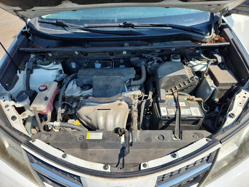 Photo 12 from auction – 2015 TOYOTA RAV4 with VIN JTMBFREVXFJ043313
