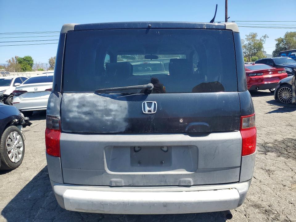 Foto 6 de la subasta – 2004 HONDA ELEMENT con VIN 5J6YH28584L012256