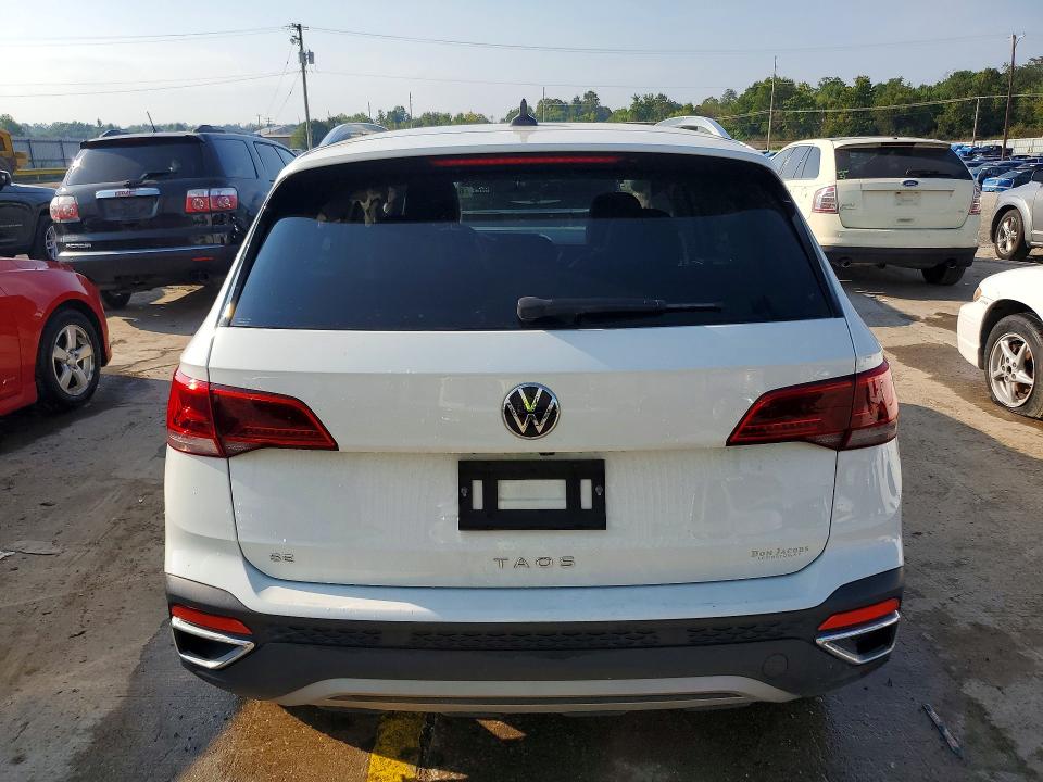 Снимка 6 от търг – 2023 VOLKSWAGEN TAOS с VIN 3VVSX7B26PM330567