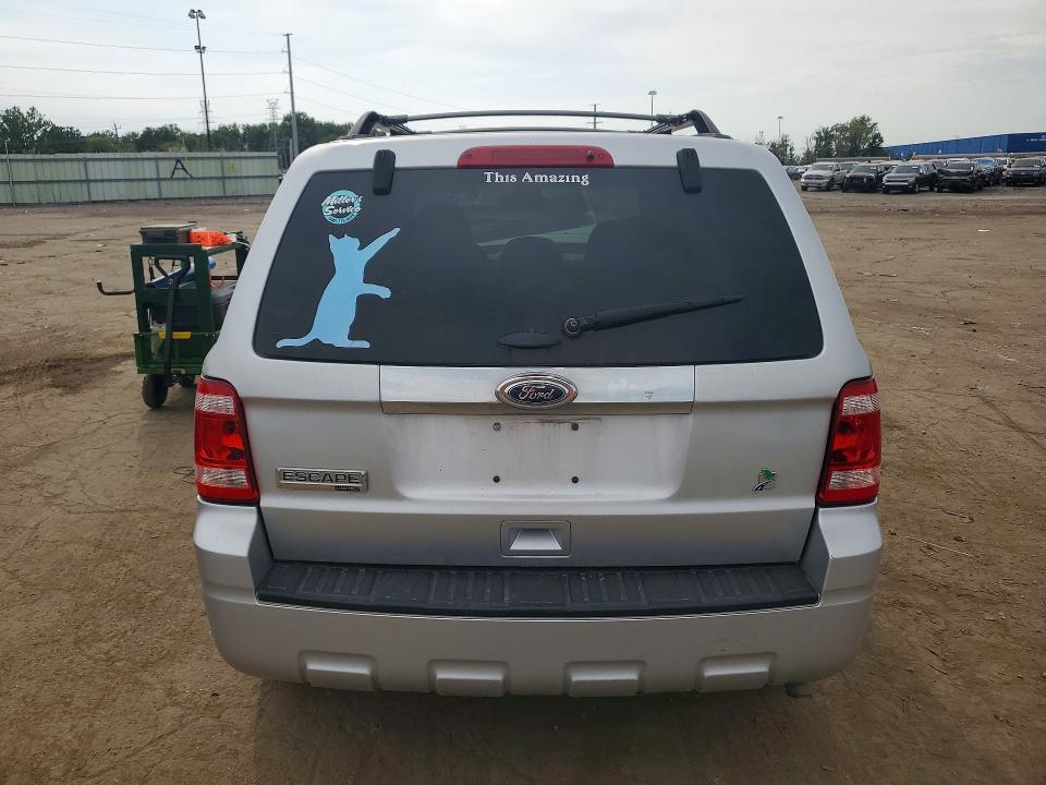 Photo 6 from auction – 2011 FORD ESCAPE with VIN 1FMCU0EG9BKA91005