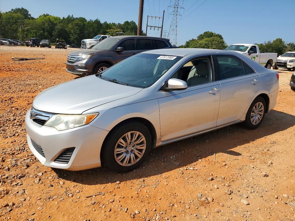 TOYOTA CAMRY 2014 with VIN 4T1BF1FK2EU354118 - Photo from auction