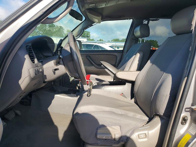 صورة رقم 7 من المزاد - 2002 TOYOTA SEQUOIA مع VIN 5TDZT34A22S096569
