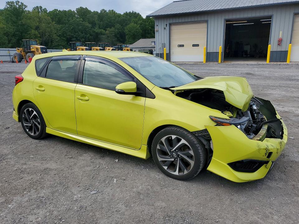 Foto 4 de la subasta – 2016 SCION IM con VIN JTNKARJE9GJ518791