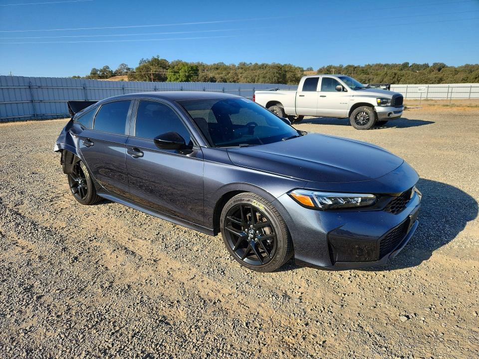 Снимка 4 от търг – 2025 HONDA CIVIC с VIN 2HGFE2F5XSH528252