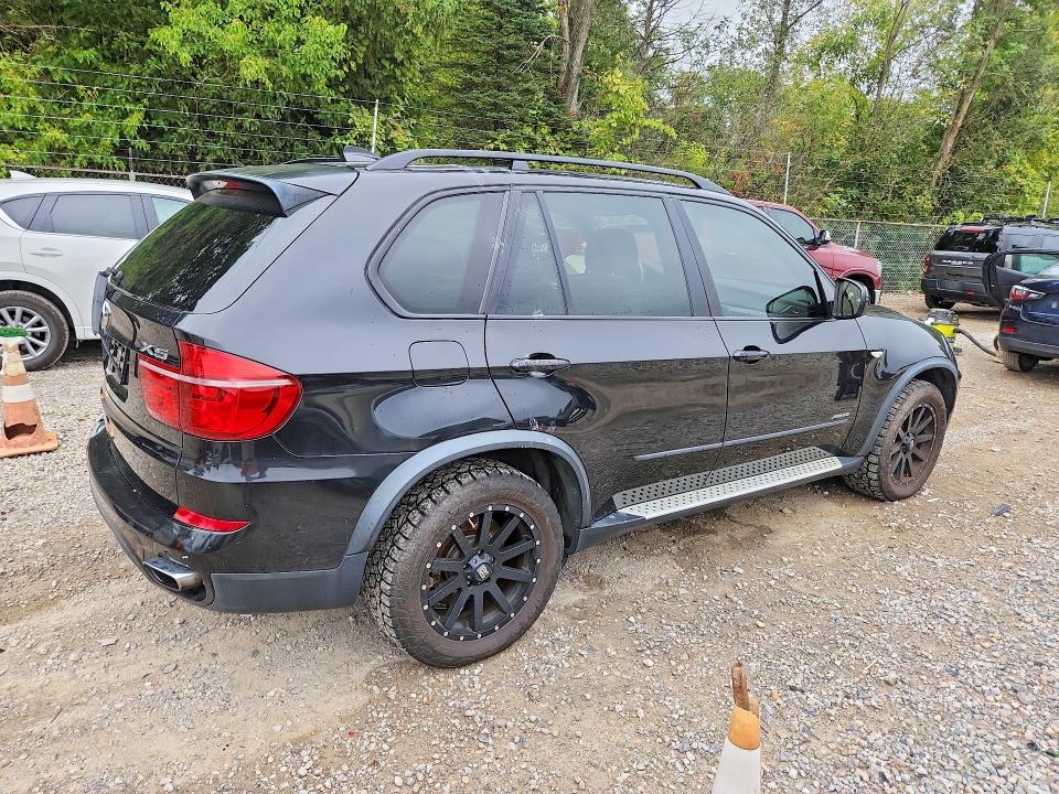 Фото 3 с аукциона – 2013 BMW X5 с VIN 5UXZV8C57D0C15235