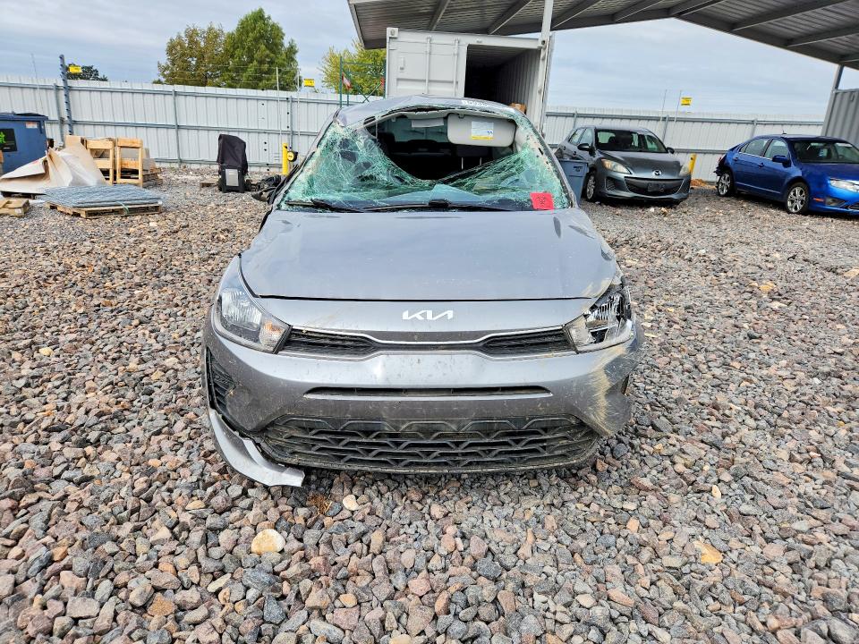 Снимка 5 от търг – 2022 KIA RIO с VIN 3KPA24AD6NE506261