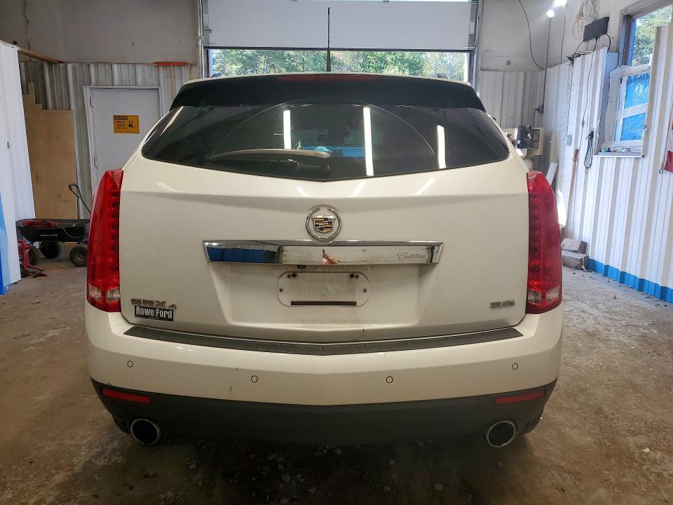Zdjęcie 6 z aukcji – 2014 CADILLAC SRX z VIN 3GYFNFE35ES687732