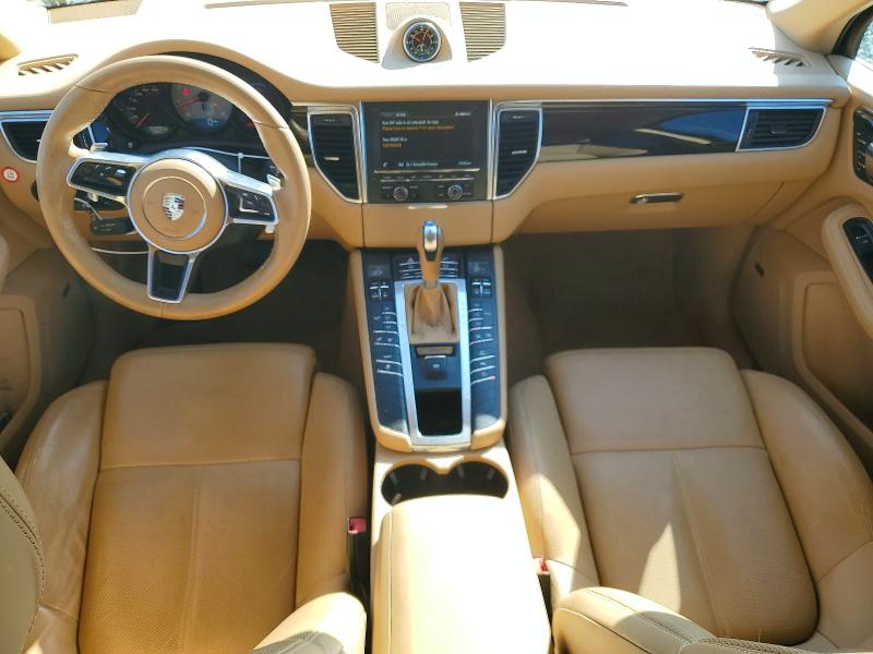 Photo 8 from auction – 2016 PORSCHE MACAN with VIN WP1AB2A53GLB51863