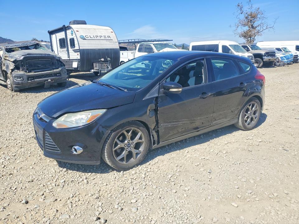 FORD FOCUS 2014 with VIN 1FADP3K20EL455777 - Photo from auction