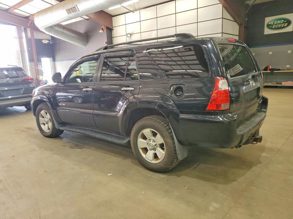 Photo 2 from auction – 2007 TOYOTA 4RUNNER with VIN JTEBT14R570066239