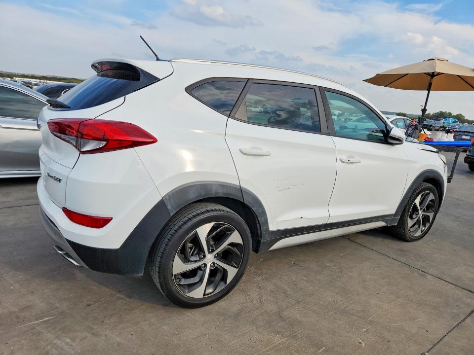 Снимка 3 от търг – 2017 HYUNDAI TUCSON с VIN KM8J33A24HU449288