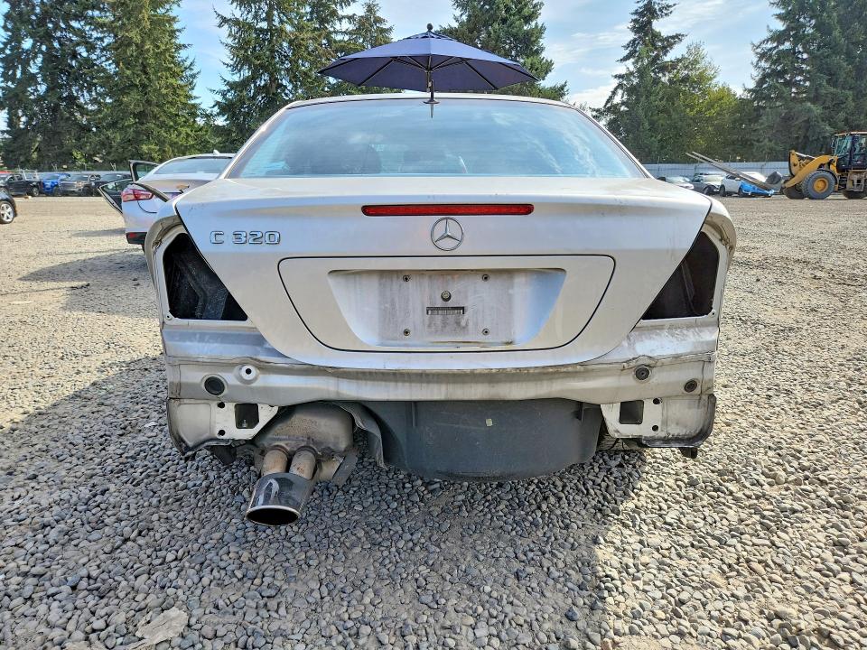 Photo 6 from auction – 2005 MERCEDES-BENZ C with VIN WDBRF64J75F595248