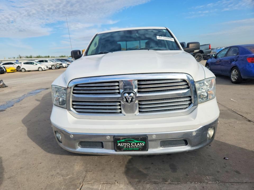 Photo 5 from auction – 2016 RAM 1500 with VIN 1C6RR6LT5GS189658