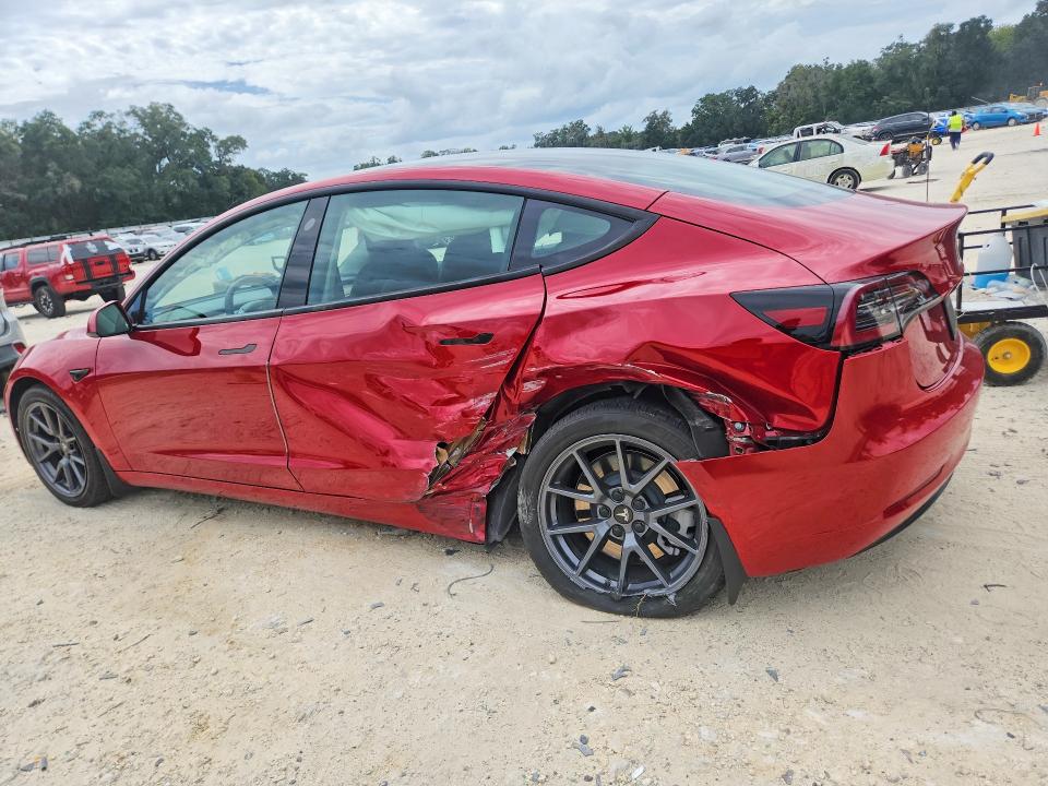 Foto 2 de la subasta – 2023 TESLA MODEL 3 con VIN 5YJ3E1EA4PF546298