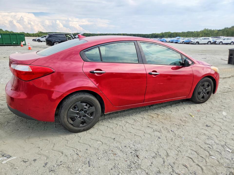 Фото 3 с аукциона – 2015 KIA FORTE с VIN KNAFX4A68F5339694