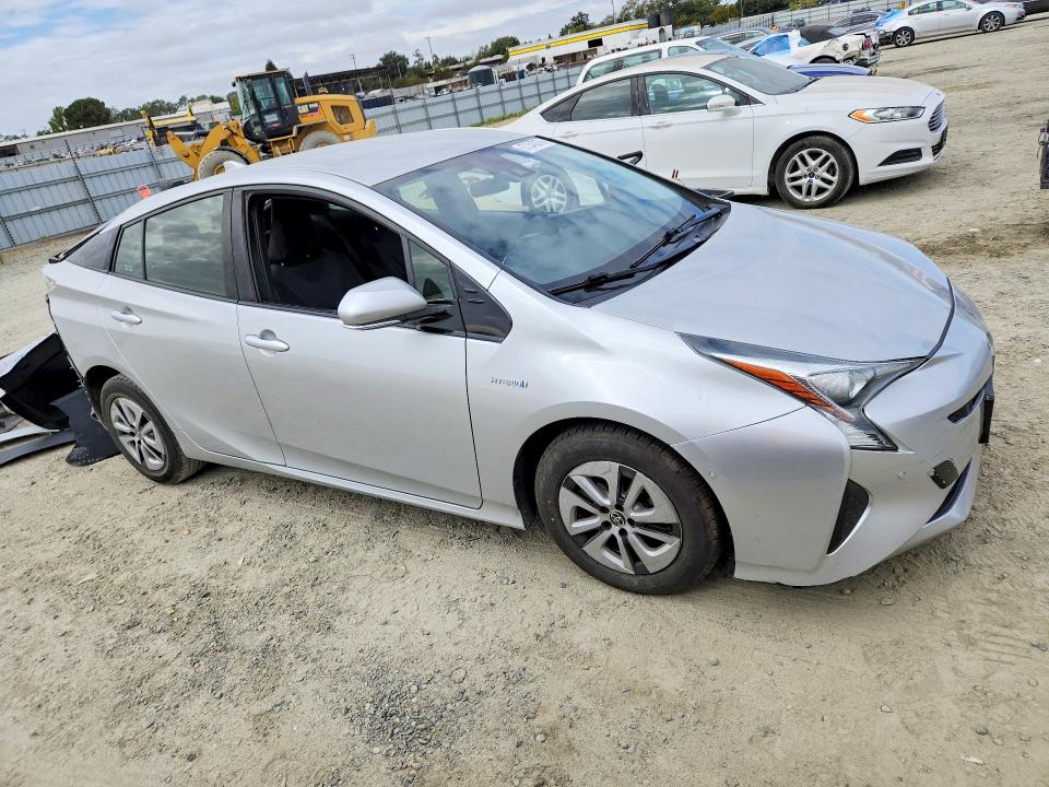 Photo 4 from auction – 2018 TOYOTA PRIUS with VIN JTDKBRFU9J3588644