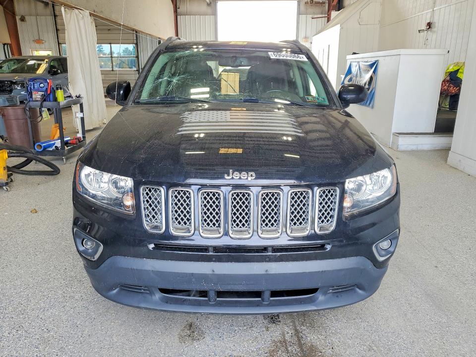 Zdjęcie 5 z aukcji – 2017 JEEP COMPASS z VIN 1C4NJDEB1HD163653